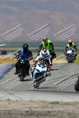 media/May-28-2023-Lets Ride (Sun) [[7acf226b67]]/C Group/1140am (Outside Grapevine)/